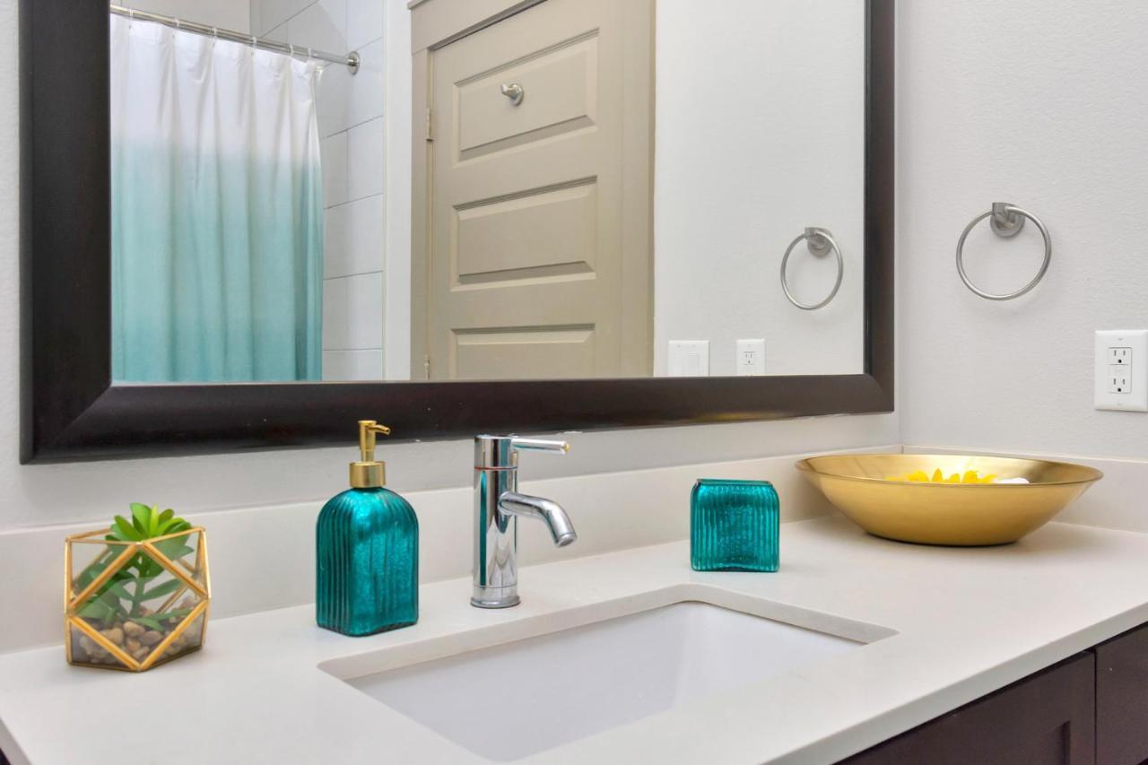 U1 Penthouse Downtown Houston Rental Car Available Apt 1Br 1Bth Gym Sleep Good ภายนอก รูปภาพ